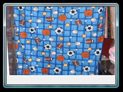037_600_10-08-07_5957Someone had asked for a sports type blanket for their son.A friend of mine is 6'2